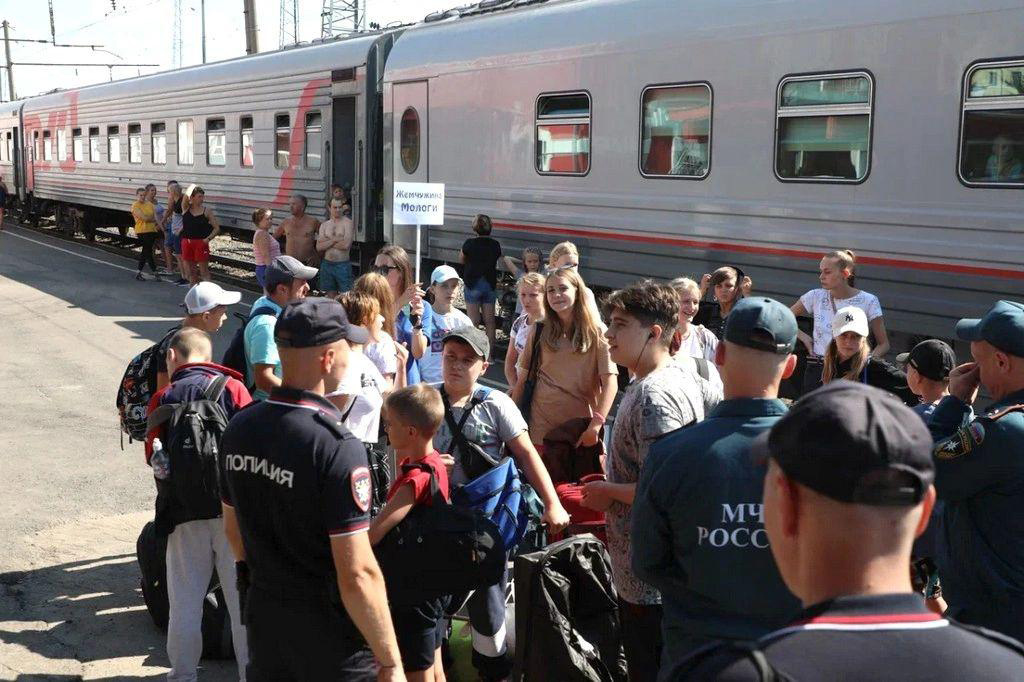 Юные жители Алчевска ЛНР прибыли в Вологодскую область для отдыха и оздоровления.