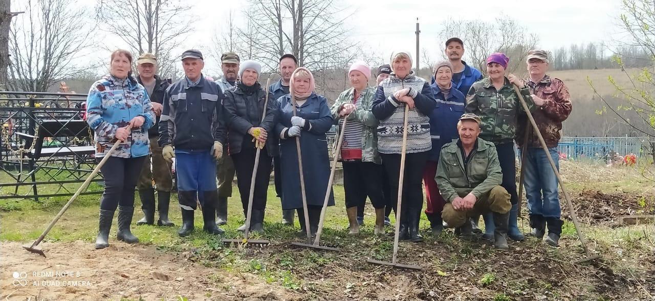 В деревне Жерноково собрали более 3 тонн мусора.