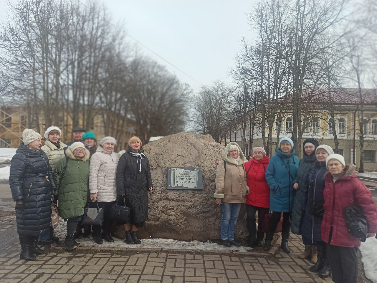 Познакомиться с землёй Грязовецкой приехали члены ветеранской организации Правительства Вологодской области.