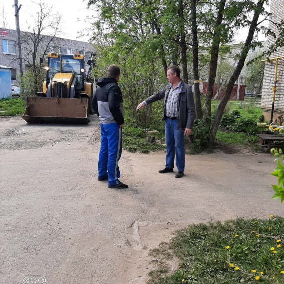 Подрядчик приступил к формированию комфортной среды для вохтожан. Подрядчик приступил к формированию комфортной среды для вохтожан.