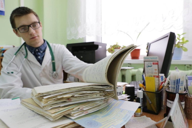 «Лидеры России» подключились к решению проблемы дефицита медработников в Вологодской области. «Лидеры России» подключились к решению проблемы дефицита медработников в Вологодской области.