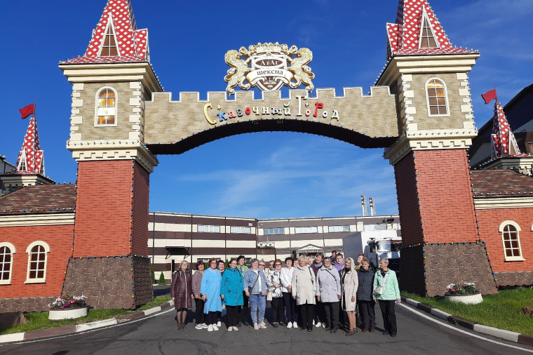 Сказочный городок в Шекснинском районе – кондитерская фабрика «АтАг». Сказочный городок в Шекснинском районе – кондитерская фабрика «АтАг».