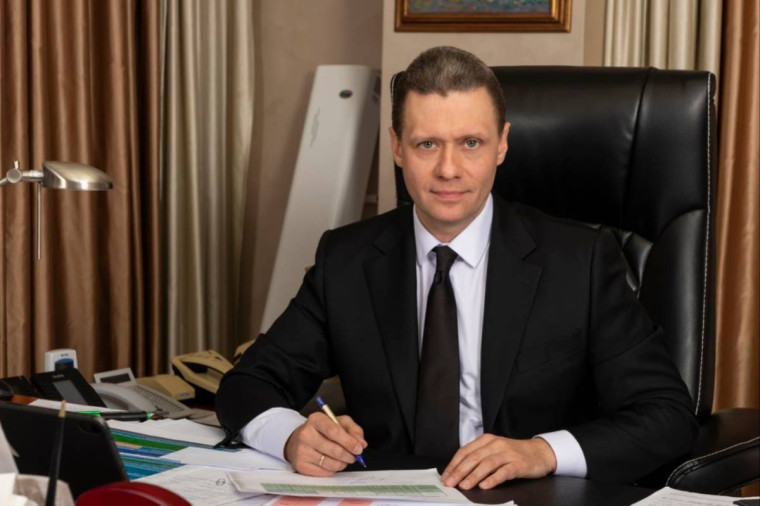 На «Прямую линию» с врио Губернатора Вологодской области поступило свыше тысячи вопросов. На «Прямую линию» с врио Губернатора Вологодской области поступило свыше тысячи вопросов.