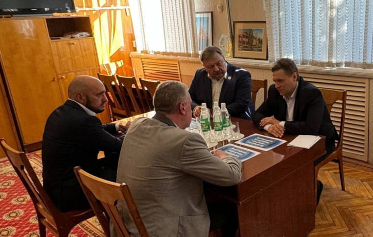 Георгий Филимонов дал старт всеобщему обсуждению Стратегии развития Вологодчины. Георгий Филимонов дал старт всеобщему обсуждению Стратегии развития Вологодчины.
