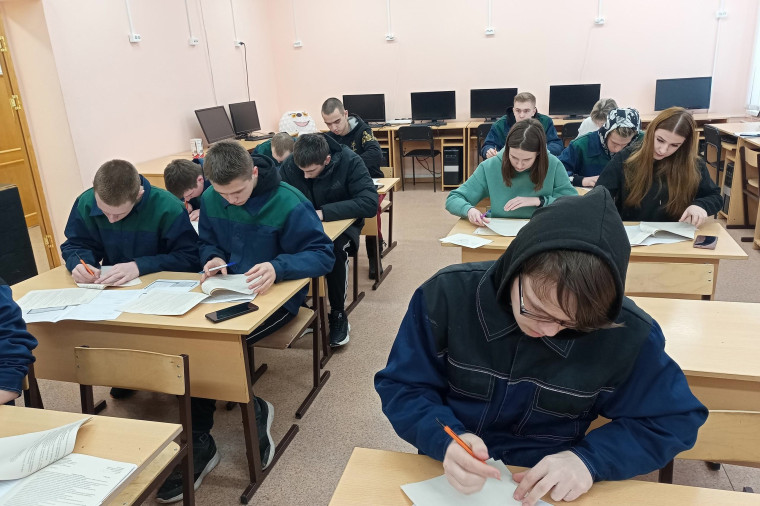 Подписаны трудовые договоры с ООО «ВохтогаЛесДрев».. Подписаны трудовые договоры с ООО «ВохтогаЛесДрев»..